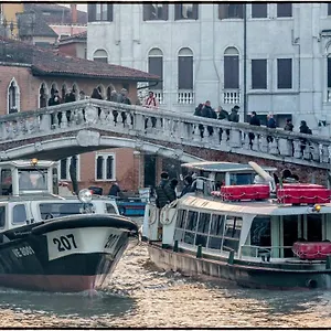 Ca Marga Cannaregio - Venetian Style 2 Bedroom Apartamento Venecia